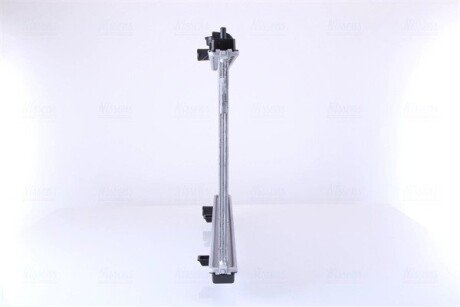 Радиатор охлаждения двигателя nissens 67344A