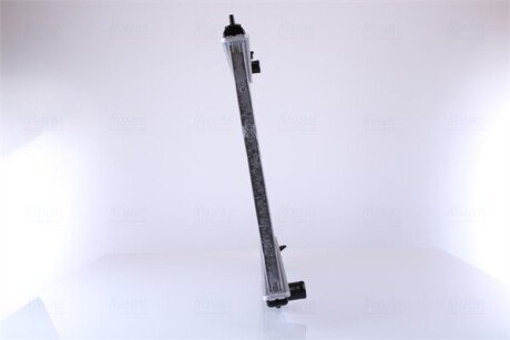 Радиатор охлаждения двигателя nissens 67356