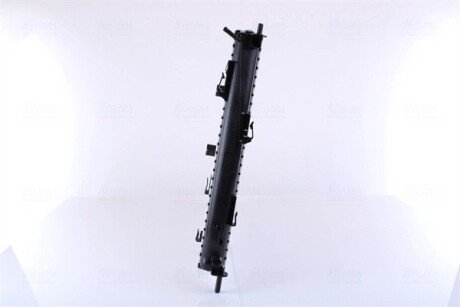 Радиатор охлаждения двигателя nissens 67361