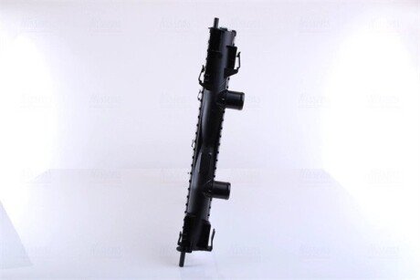 Радиатор охлаждения двигателя nissens 67361