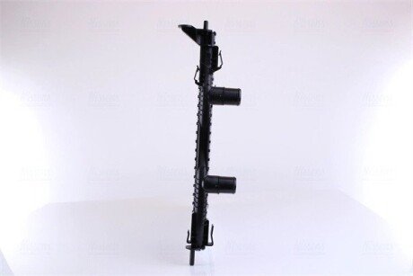 Радиатор охлаждения двигателя nissens 67363