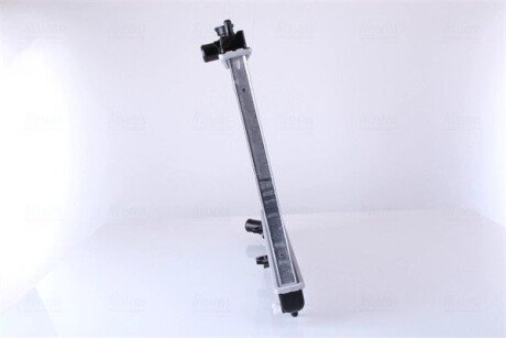 Радиатор охлаждения двигателя nissens 67481