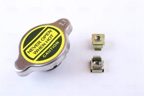 Радиатор охлаждения двигателя nissens 67495