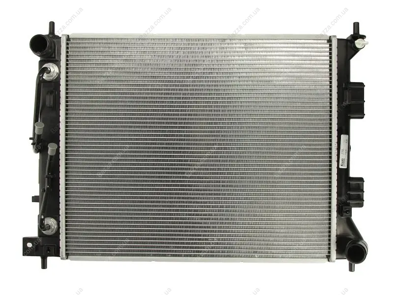 Радіатор охолодження двигуна Nissens 67608 (фото 1)