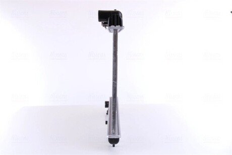 Радиатор охлаждения двигателя nissens 67715