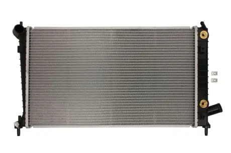 Радіатор охолодження двигуна nissens 68005A