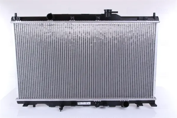 Радіатор охолодження двигуна Nissens 68103 (фото 1)