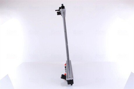 Радиатор охлаждения двигателя nissens 68116