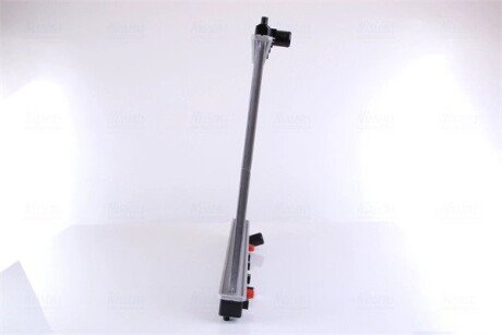 Радиатор охлаждения двигателя nissens 68116