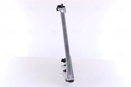 Радиатор охлаждения двигателя nissens 681393