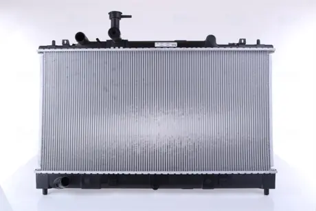 Радіатор охолодження двигуна Nissens 68507