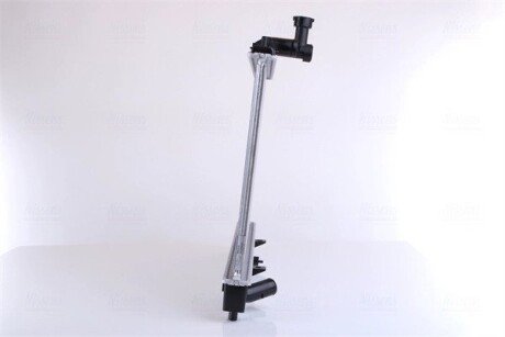 Радиатор охлаждения двигателя nissens 68509