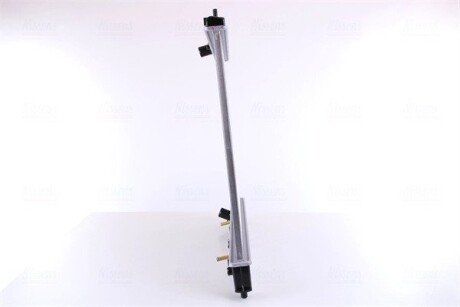 Радиатор охлаждения двигателя nissens 68525