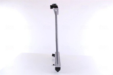 Радиатор охлаждения двигателя nissens 68715