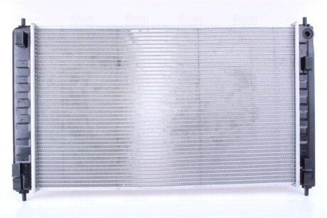 Радиатор охлаждения двигателя nissens 68762