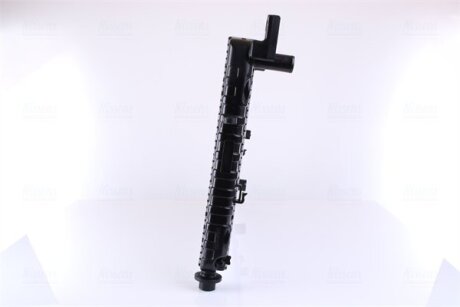 Радіатор охолодження двигуна nissens 69092