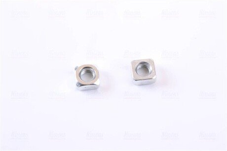 Радиатор охлаждения двигателя nissens 69252