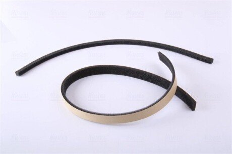 Радиатор охлаждения двигателя nissens 77635