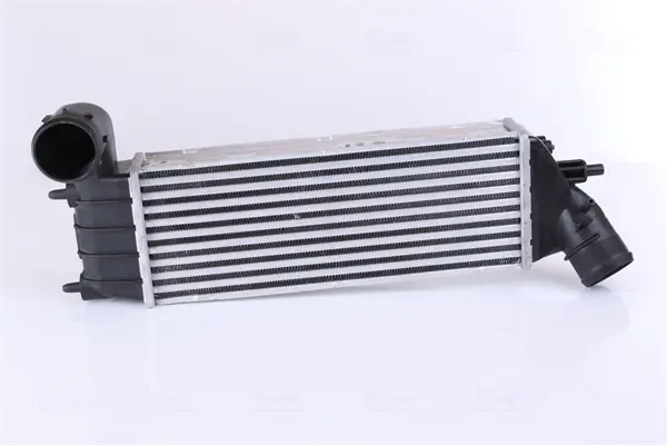 Радиатор охлаждения двигателя nissens 96766
