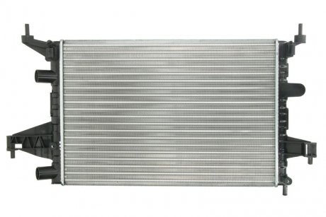 Радиатор охлаждения двигателя nissens 63007