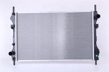 Радіатор інтеркулера Nissens 62044A