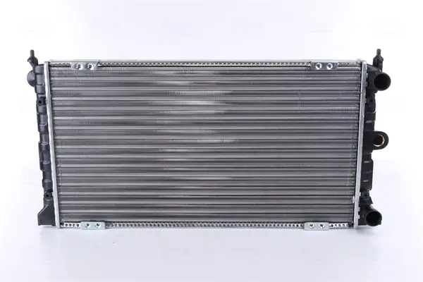 Радиатор интеркулера nissens 652611