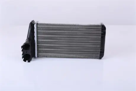 Радіатор пічки Nissens 72945