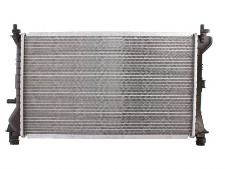 Радиатор системы охлаждения nissens 62075A