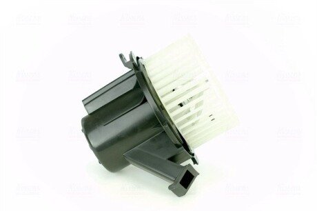 Моторчик (вентилятор) пічки nissens 87208