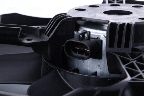 Вентилятор охлаждения радиатора nissens 850002