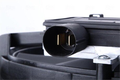 Вентилятор охлаждения радиатора nissens 85640