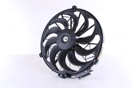 Вентилятор радіатора nissens 85648 Бмв E32