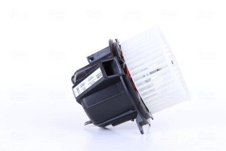 Моторчик (вентилятор) пічки nissens 87293