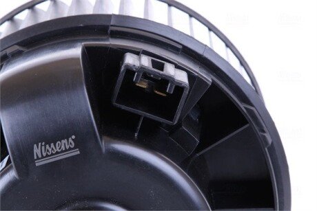 Моторчик (вентилятор) печки nissens 87488