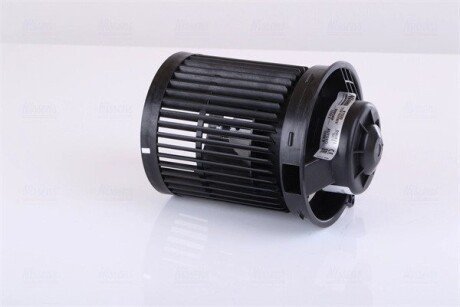 Моторчик (вентилятор) печки nissens 87530