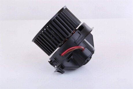 Моторчик (вентилятор) пічки nissens 87704