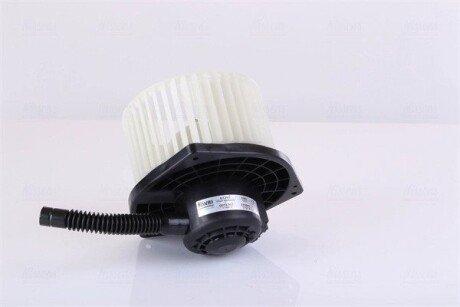 Моторчик (вентилятор) пічки nissens 87755