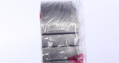 Вкладиші шатунні npr 181021000800