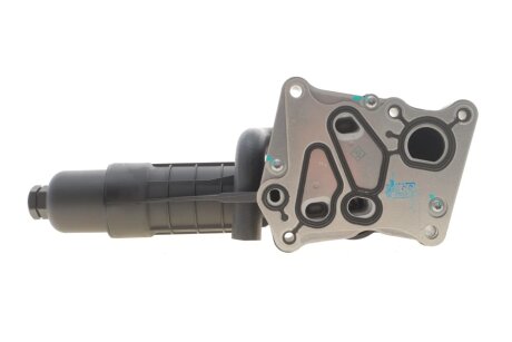 Радіатор масляний MERCEDES-BENZ C-Series 1.8 07- у зборі nrf 31874