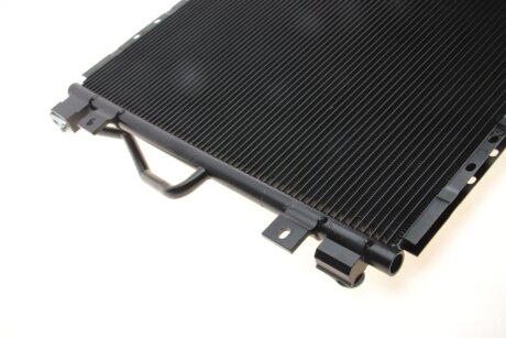 Конденсатор кондиционера KIA SORENTO 3.3 LHD 06- nrf 35979