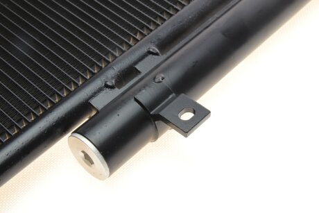 Конденсатор кондиционера KIA SORENTO 3.3 LHD 06- nrf 35979