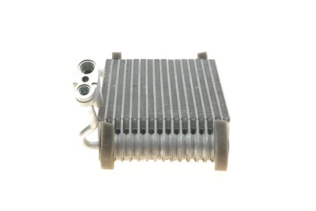 Випарювач кондиціонера Audi A4 96-01/Skoda Super B 02-08/VW Passat 96-05 nrf 36037