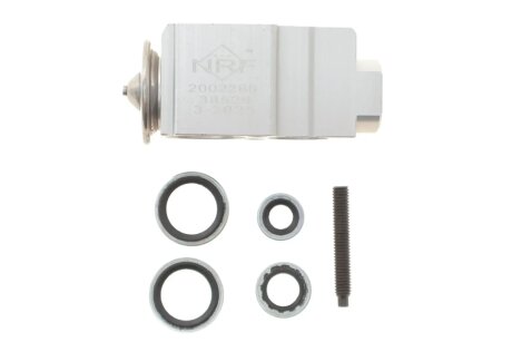 Розширювальний клапан кондиціонера nrf 38526 на Мерседес W205