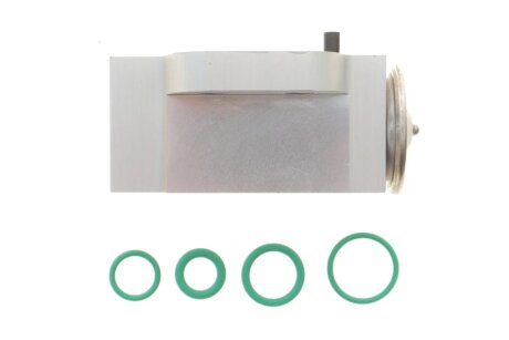 Клапан кондиціонера розширювальний nrf 38537 на Ауди А5