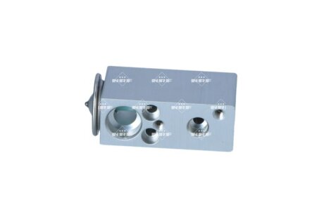 Розширювальний клапан кондиціонера nrf 38553 на Пежо 2008