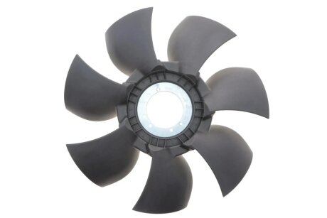 Крильчатка вентилятора nrf 49886 на Iveco Daily 3