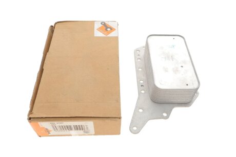 Радіатор оливний nrf DSC31337 на Рено Kadjar