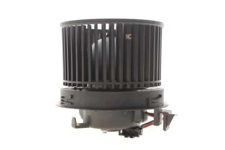 Моторчик (вентилятор) печки nrf 34390 на Фольксваген Туарег