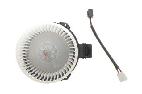 Моторчик (вентилятор) печки nrf 34455 на Рено Кенго 1