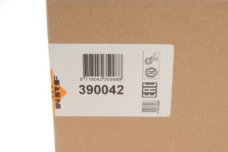 Насос охолоджуючої рідини nrf 390042